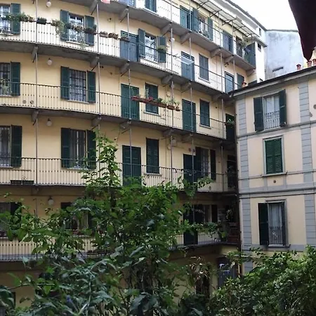 2 Bedroom In Porta Venezia Appartamento Milano